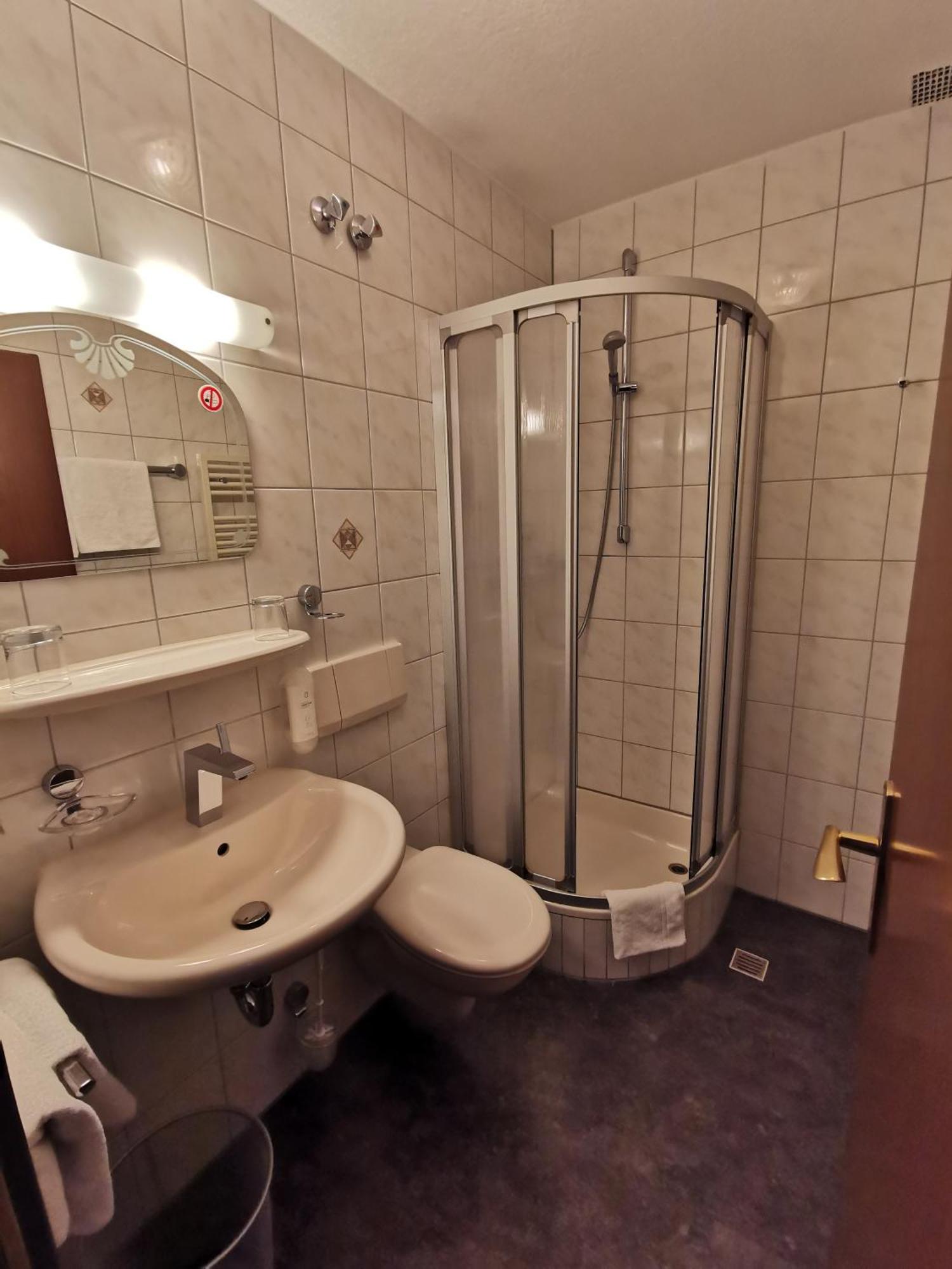 Landgasthof Scheubel Gremsdorf Eksteriør bilde